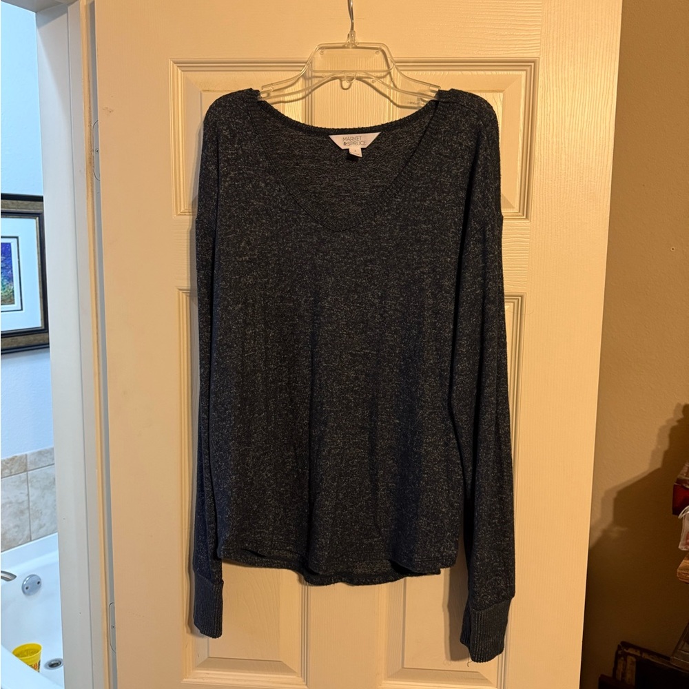 Market & Spruce Charcoal Long Sleeve Sweatshirt